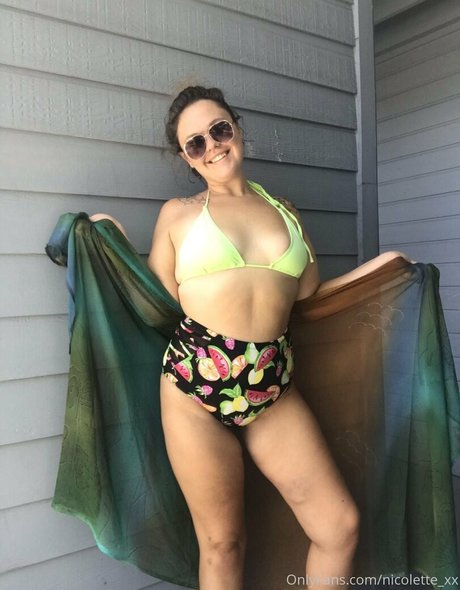 Nicolette_xx