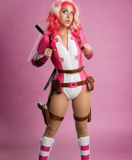 Nagie wyciekłe zdjęcie OnlyFans od Snarkyjaycosplay
