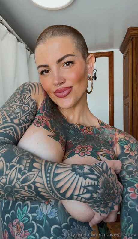 Midwestbabex