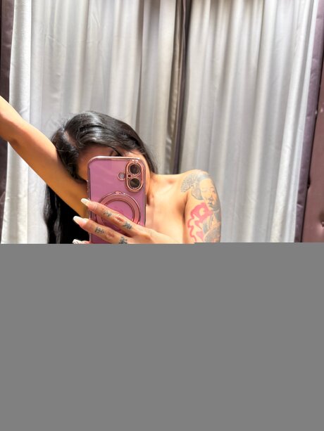Theemiluna OnlyFans 유출 누드 사진
