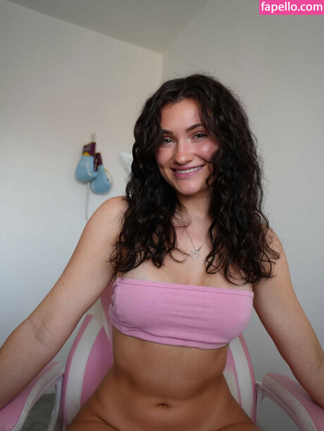 LNL's Social Media Influencer AI Fakes Mega