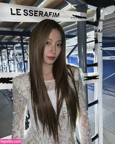 Kazuha Nakamura 中村 一葉