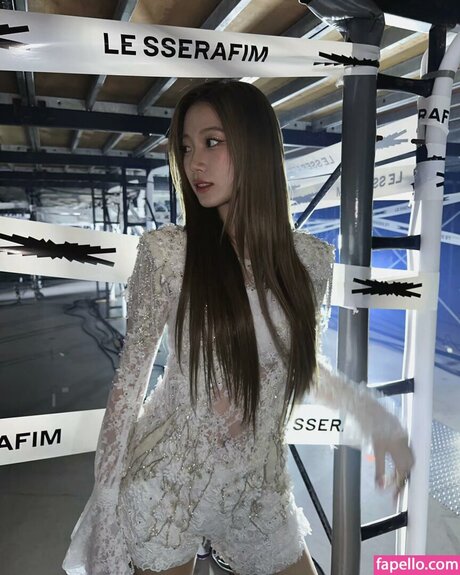 Kazuha Nakamura 中村 一葉