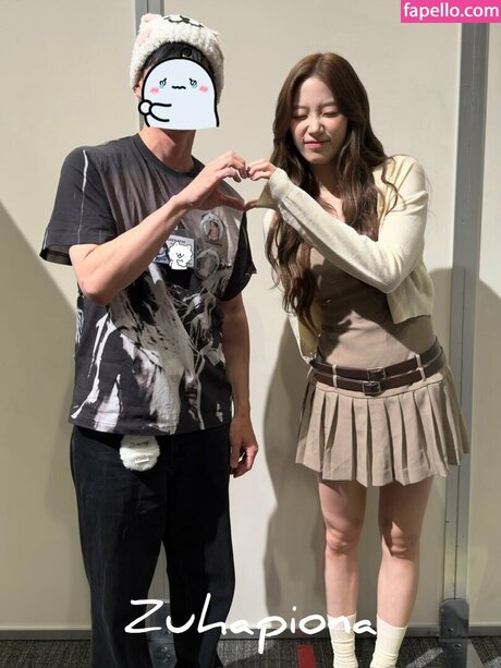 Kazuha Nakamura 中村 一葉