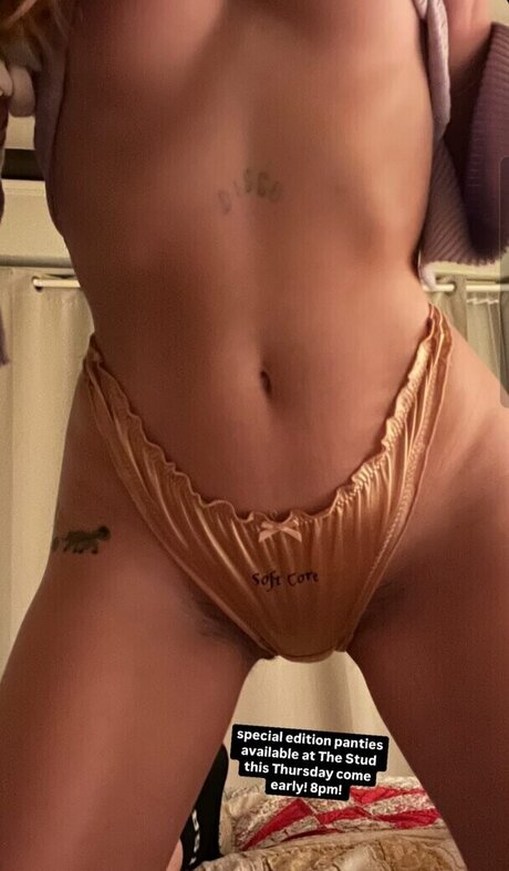 Nahá fotka uniklých OnlyFans od Brittanyell