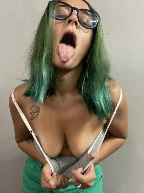 Обнаженная фотография утечки OnlyFans от Rafa Unicornio