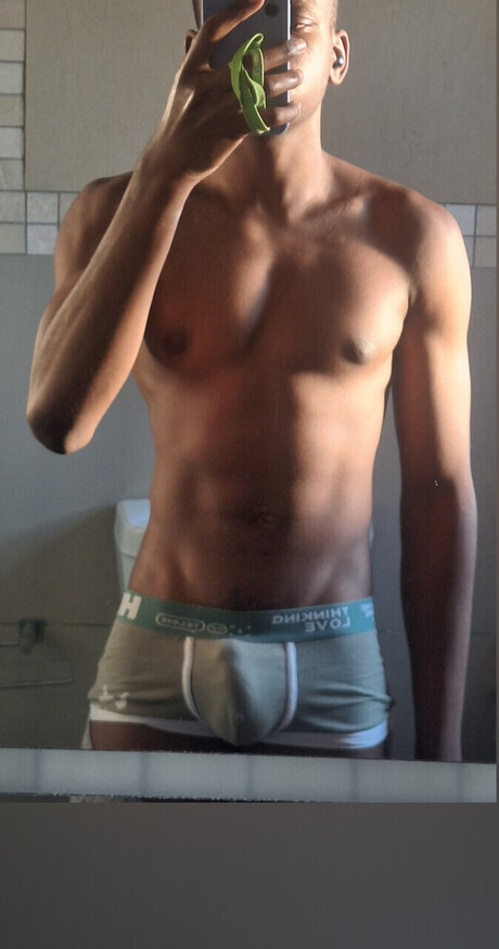 Foto desnuda filtrada de OnlyFans de Devilishdee