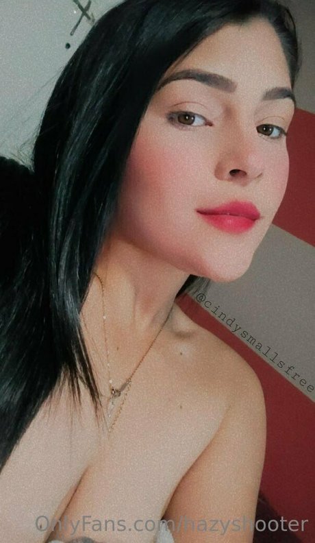 Naken läckt OnlyFans-bild av Hazyshooter