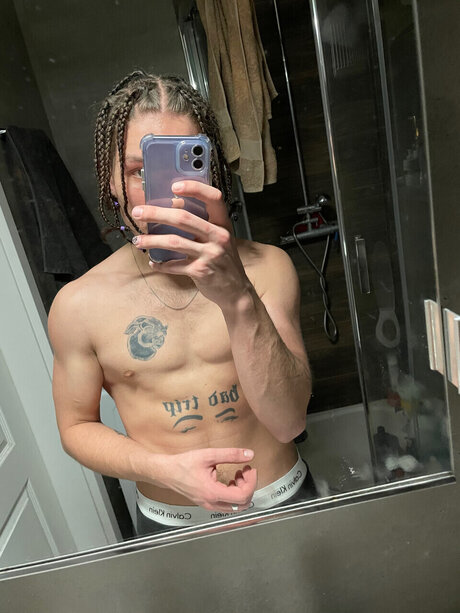 Nahá fotka uniklých OnlyFans od Panas So High