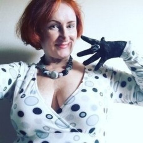 Naken läckt OnlyFans-bild av Redfox