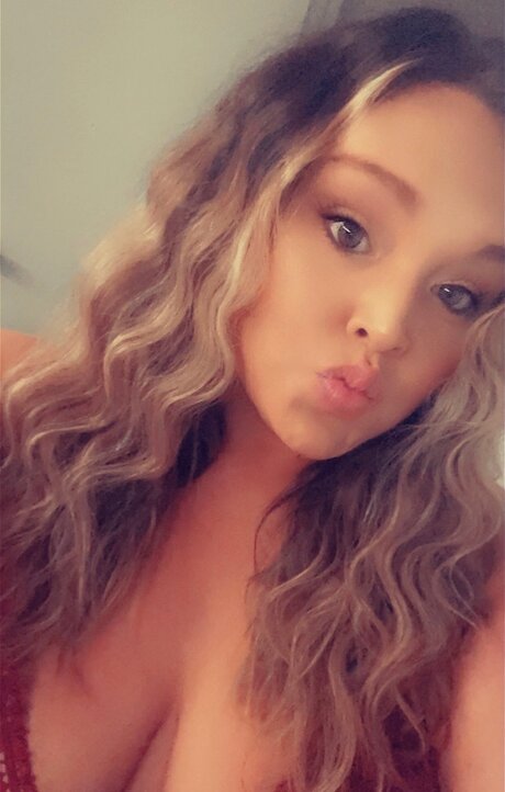 Nøgent lækket OnlyFans-billede af Hazel Queen