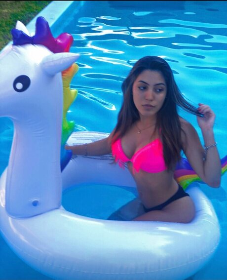 Naakte gelekte OnlyFans-foto van Julieta 
