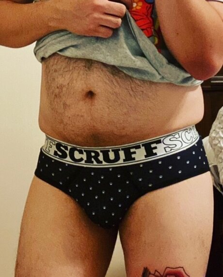 Naakte gelekte OnlyFans-foto van Devon Myers