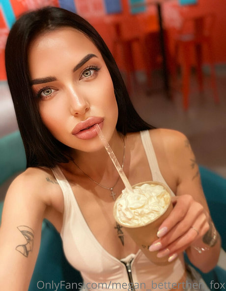 Meganbetterthenfox OnlyFans泄露裸照