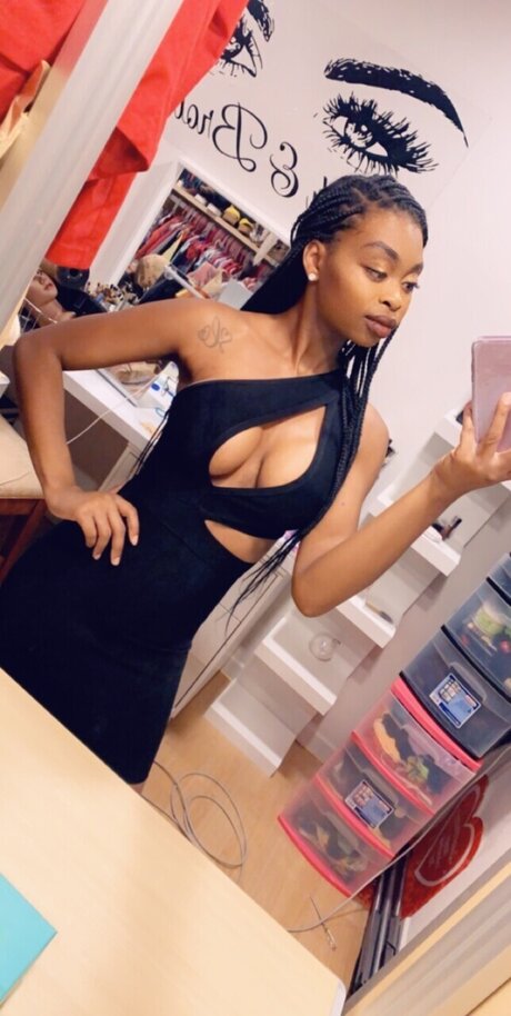 Tittsmcgee OnlyFans 유출 누드 사진