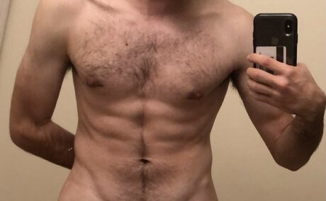 Naken lekkede OnlyFans-bilde av Thelionxxx
