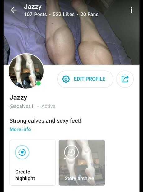 Обнаженная фотография утечки OnlyFans от Laceysmuscularcalves