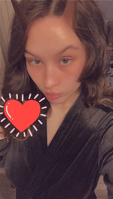 Nahá fotka uniklých OnlyFans od Savannah
