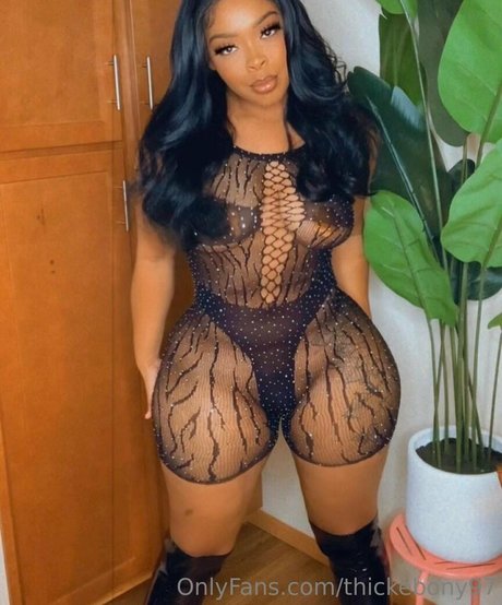 Thickebony97