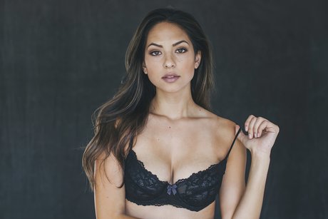 Christen Harper