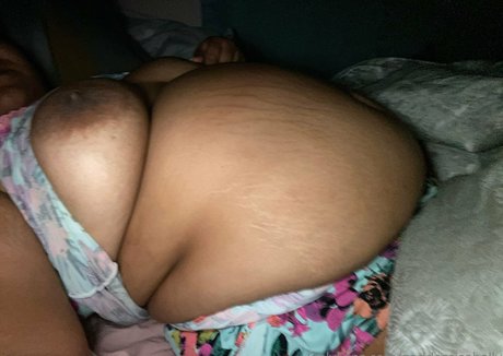 Naken läckt OnlyFans-bild av Goddessisabelly