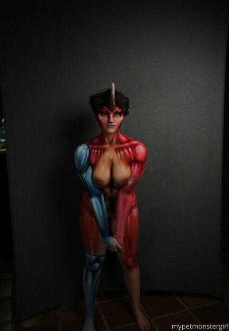 Mypetmonstergirl