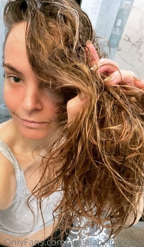 Foto desnuda filtrada de OnlyFans de Angelabelcamino