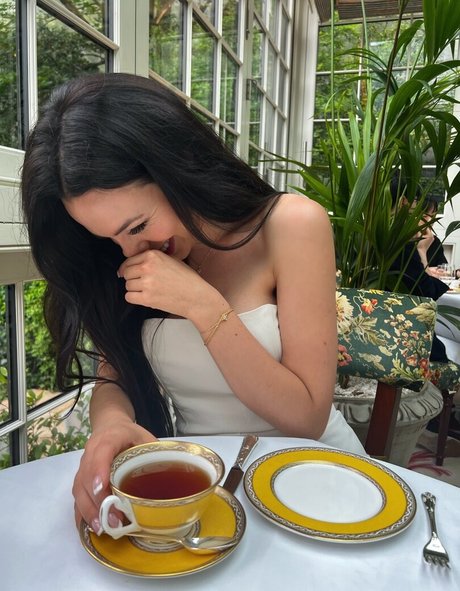 Nahá fotka uniklých OnlyFans od Emma Sinclair