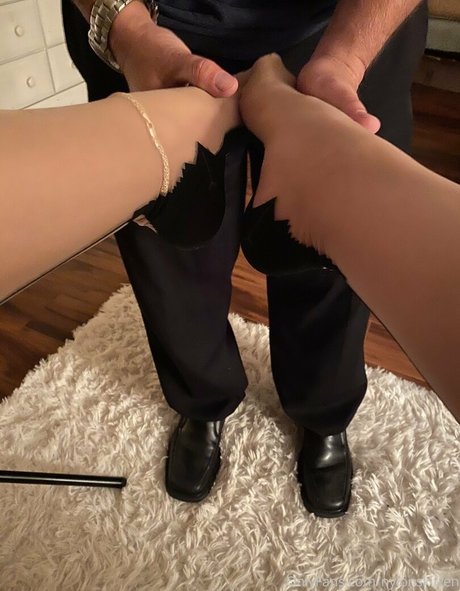 Nylonskitten