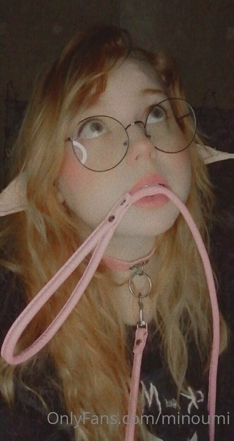 Alasti lekkinud OnlyFans-i pilt Minoumi