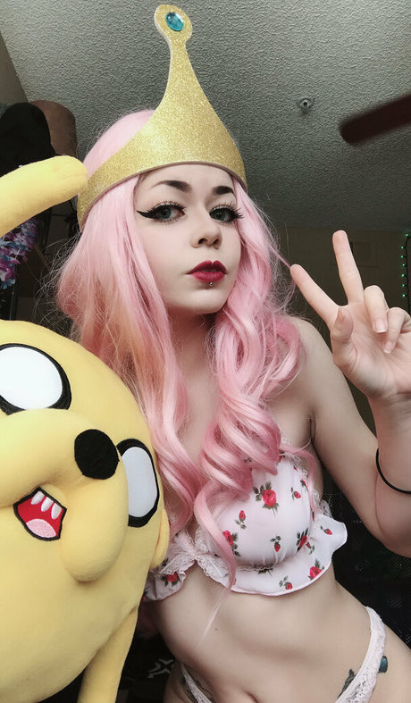 Foto desnuda filtrada de OnlyFans de Funeralsenpai