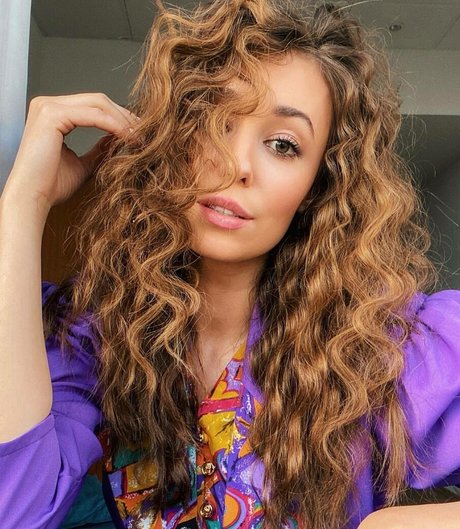 Izabella Krzan