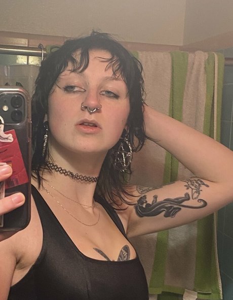 Gothbimboxxx