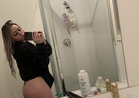 Tenisee Manning OnlyFansリークヌード写真