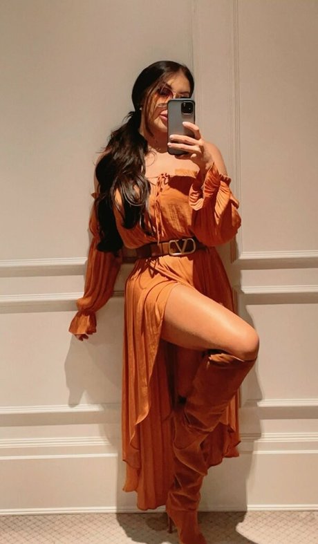 Обнаженная фотография утечки OnlyFans от Alicia Drumolin