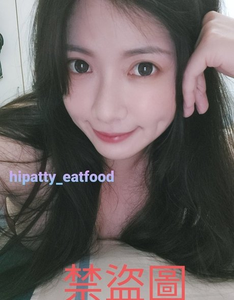 Hipatty_eatfood
