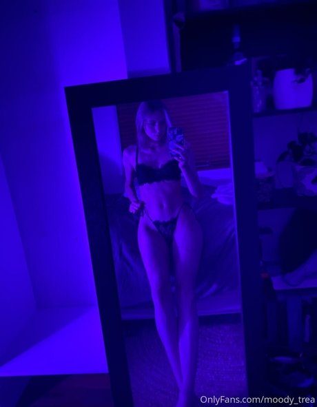Moodytrea OnlyFans