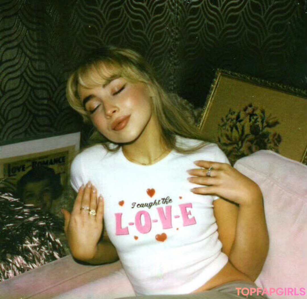 Sabrina Carpenter nude leaked OnlyFans photo #1010