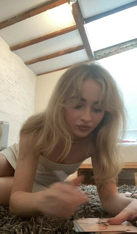 Sabrina Carpenter