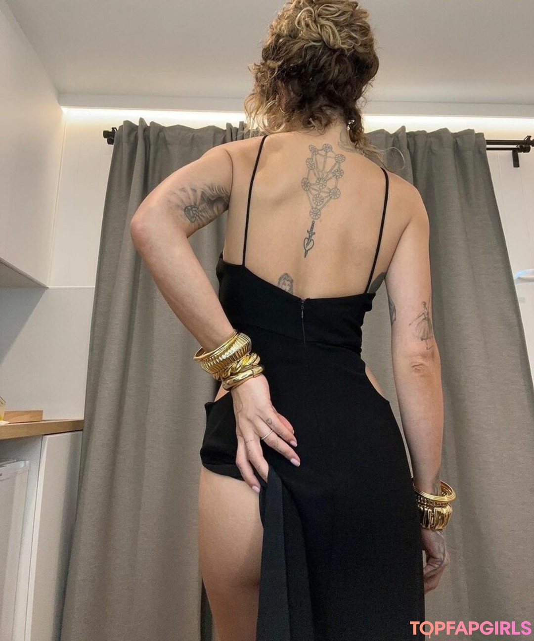 Nahá fotka uniklých OnlyFans od Rita Ora #1851