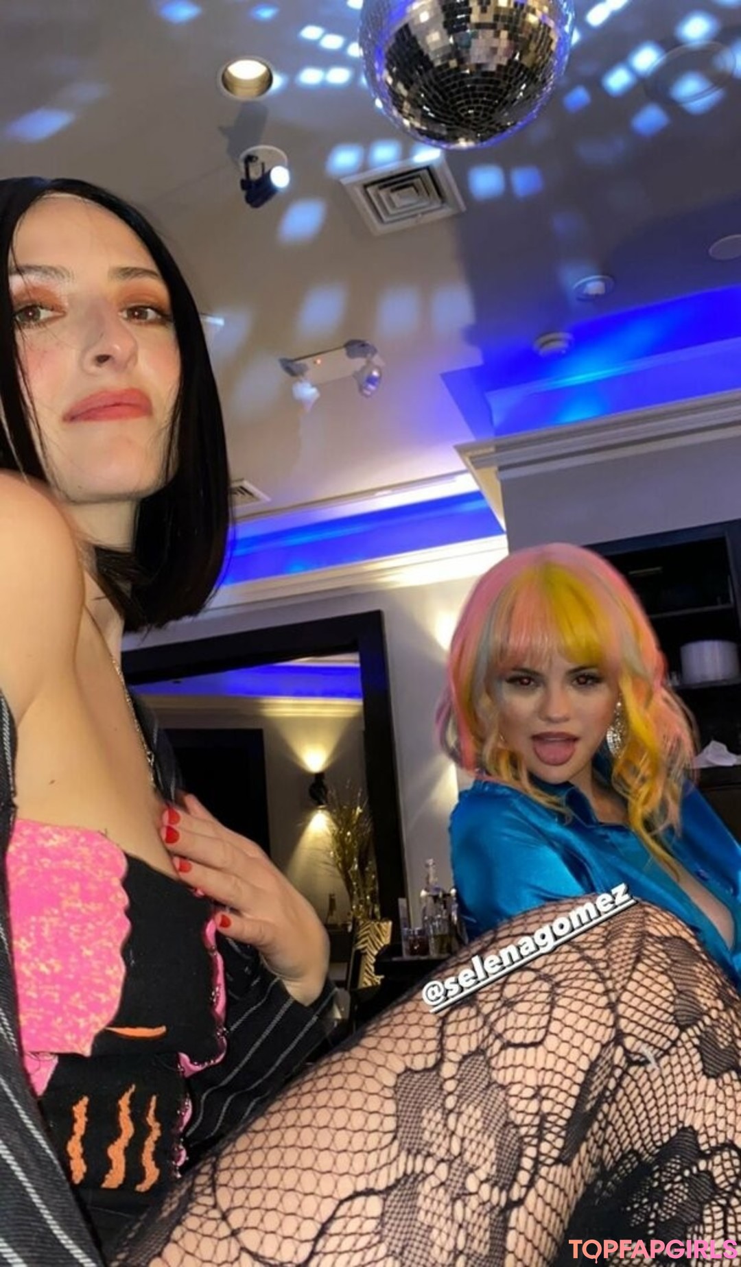 Selena Gomez nude leaked OnlyFans photo #1133