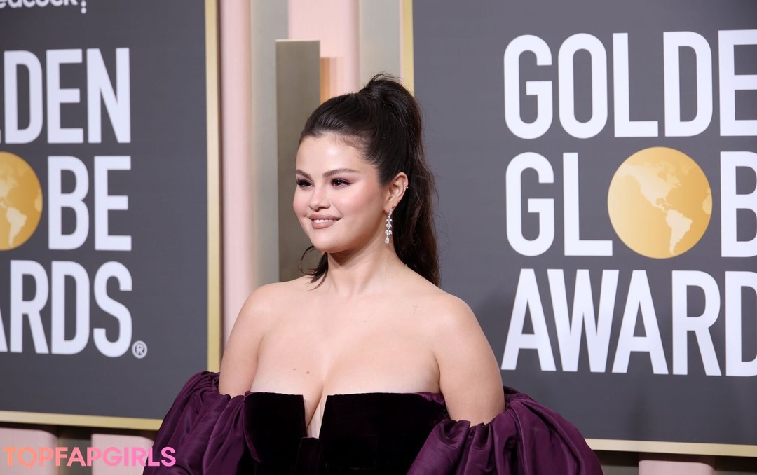 Selena Gomez nude leaked OnlyFans photo #1707