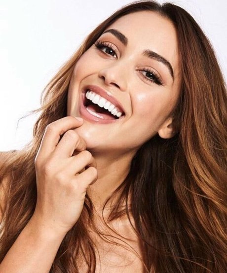 Lindsey Morgan