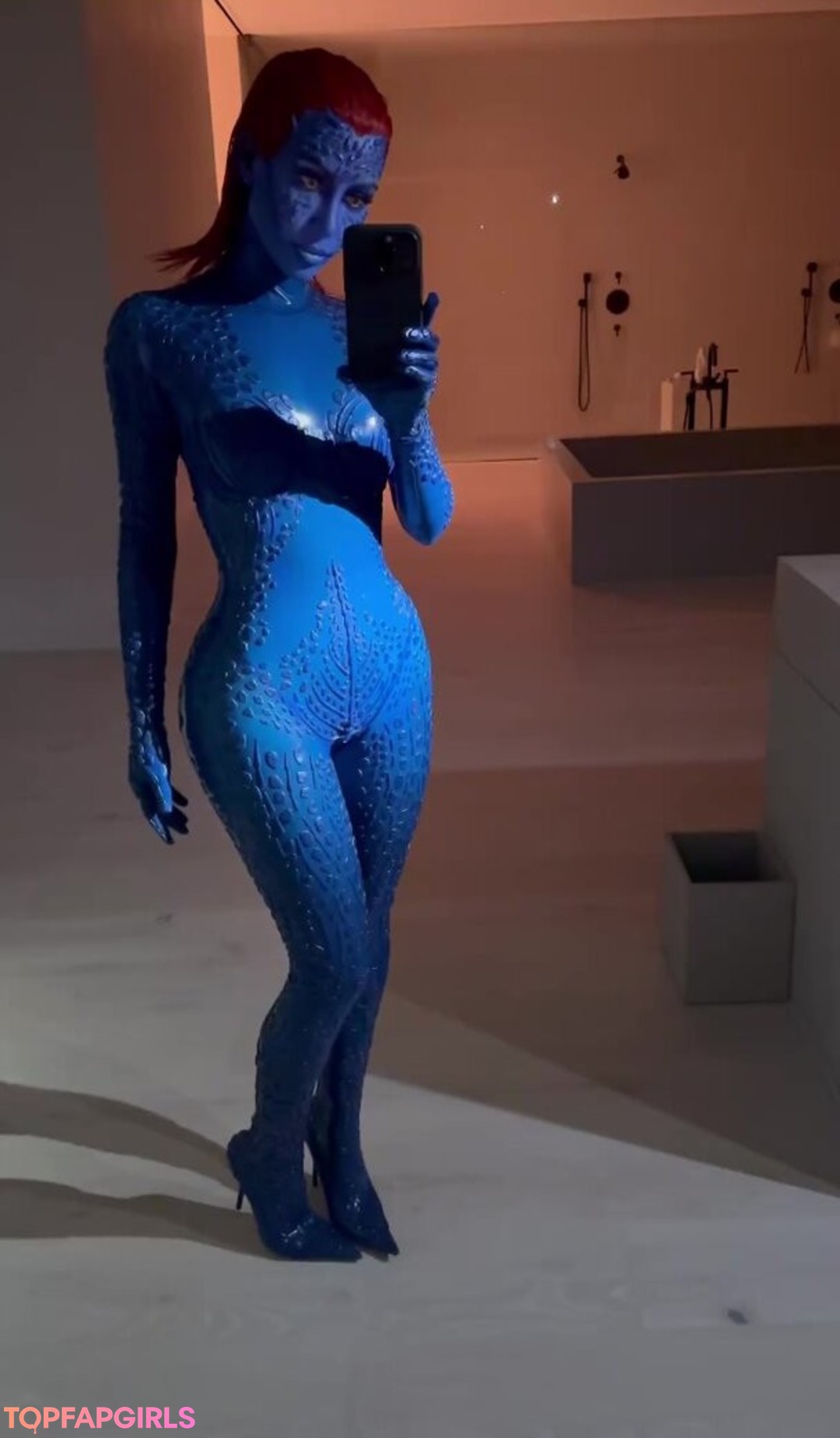 Kim Kardashian nude leaked OnlyFans photo #1103