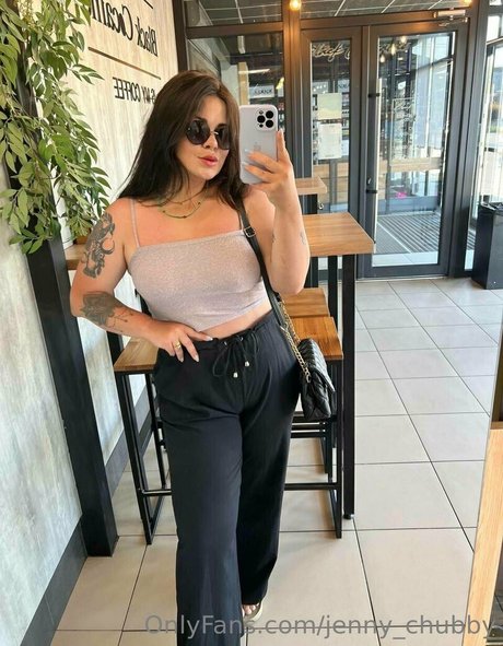 Jenny_chubby