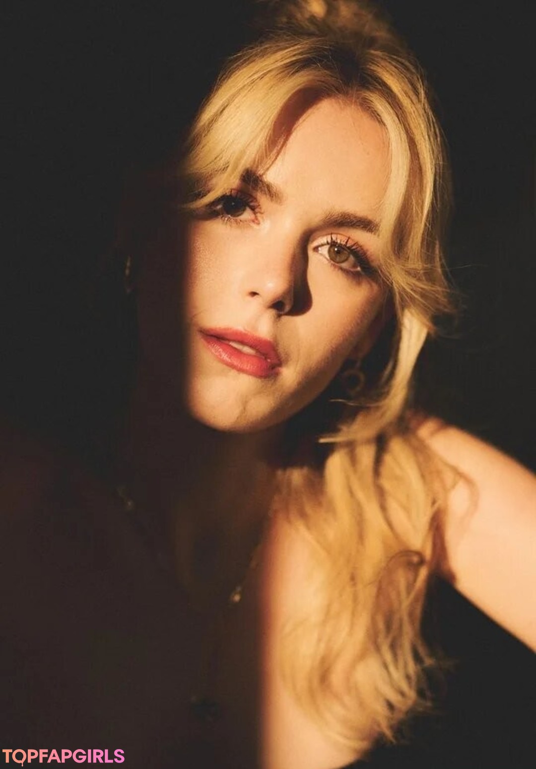 Kiernan Shipka nude leaked OnlyFans photo #1286