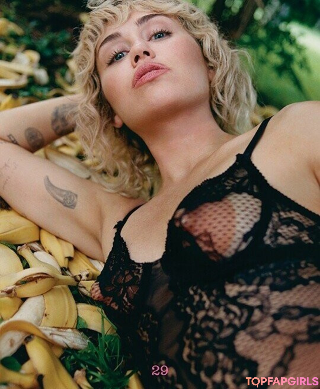 Miley Cyrus nude leaked OnlyFans photo #1074