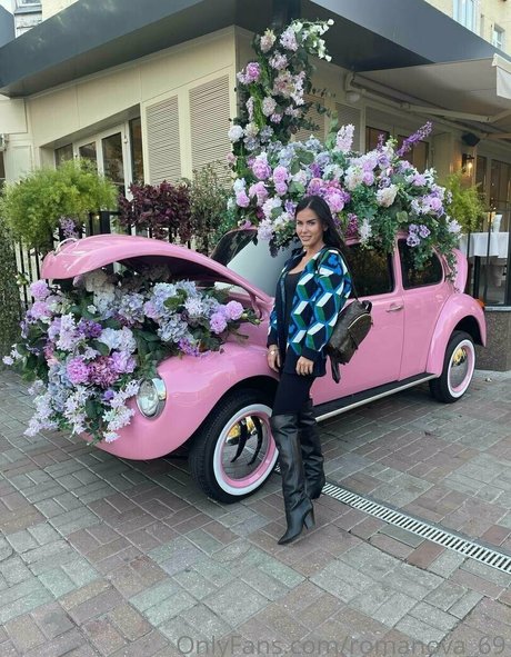 Alaston vuotanut OnlyFans-kuva Romanova69
