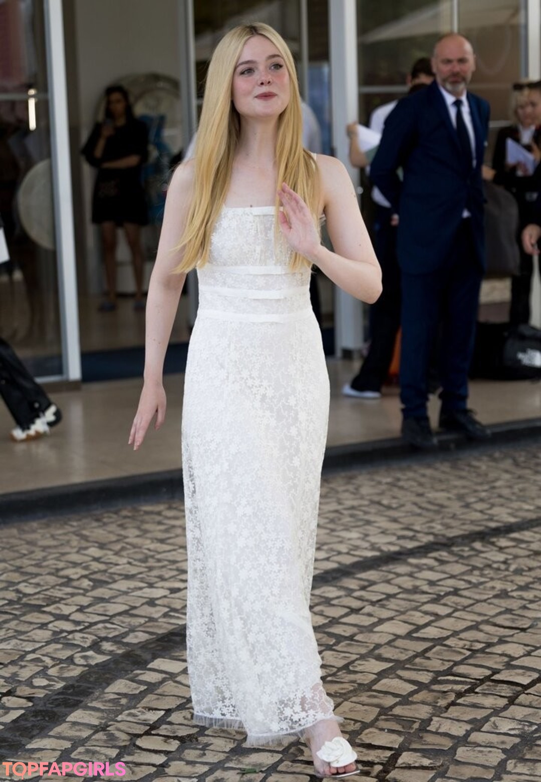 Elle Fanning nude leaked OnlyFans photo #1018