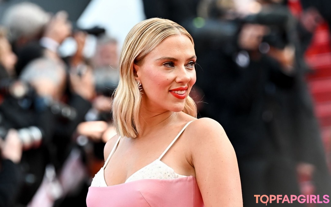 Scarlett Johansson nude leaked OnlyFans photo #1168